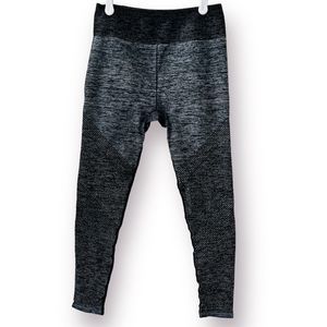 Fabletics Women's Heathered Gray Leggings sz S Cropped High Waist Compression